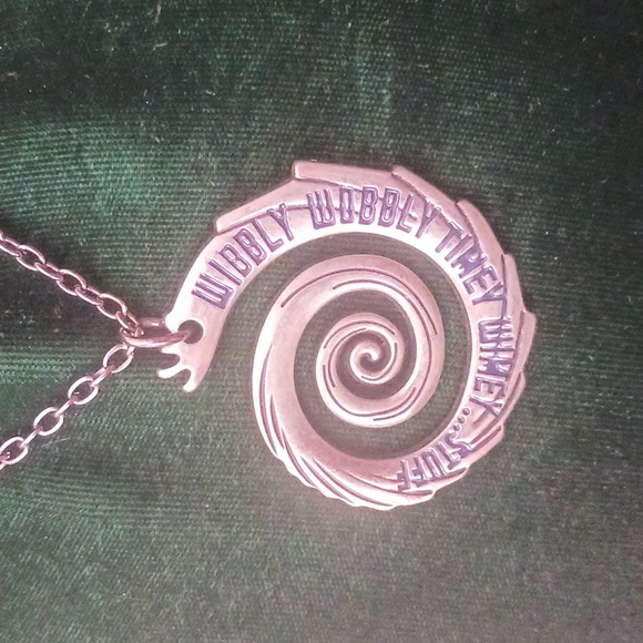 BBC  Doctor Who  Necklace   21 Inches Long - Picture 2 of 5